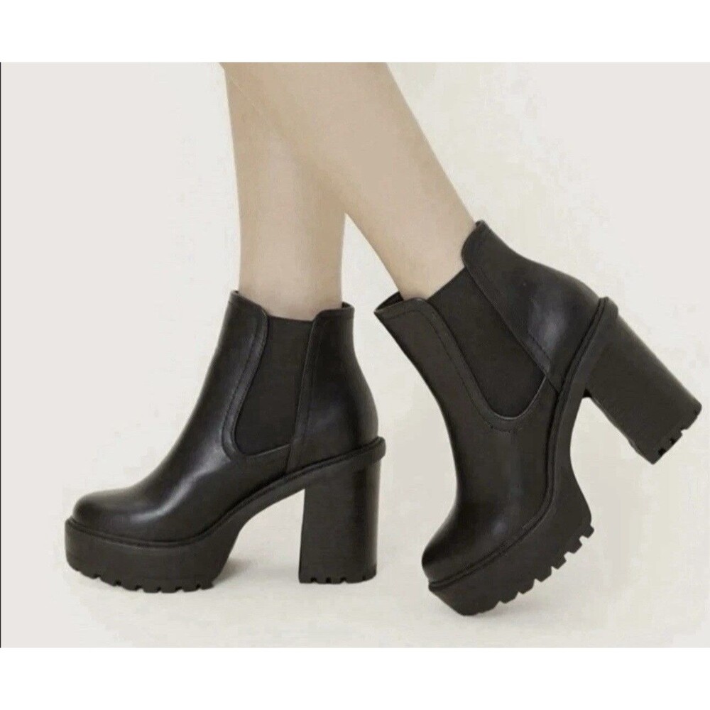 Divided Y2K Chunky Platform Black Boots Booties Women's Size 38 U.S. 7